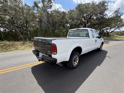 2000 Ford F-250 Super Duty XL   - Photo 4 - Boerne, TX 78006