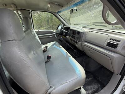 2000 Ford F-250 Super Duty XL   - Photo 11 - Boerne, TX 78006