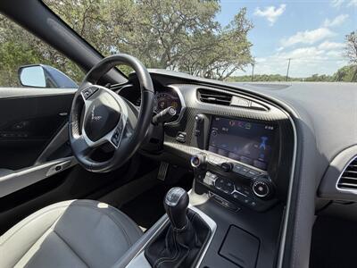 2015 Chevrolet Corvette Stingray Z51   - Photo 16 - Boerne, TX 78006