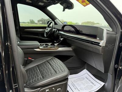 2025 Cadillac Escalade Sport Platinum - Photo 14 - Boerne, TX 78006
