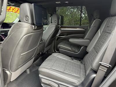 2025 Cadillac Escalade Sport Platinum - Photo 10 - Boerne, TX 78006