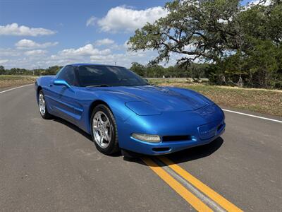 2000 Chevrolet Corvette 2dr cpe - Photo 2 - Boerne, TX 78006