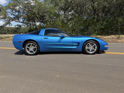 2000 Chevrolet Corvette 2dr cpe - Photo 4 - Boerne, TX 78006
