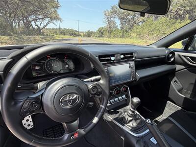 2024 Toyota GR86 Premium   - Photo 12 - Boerne, TX 78006