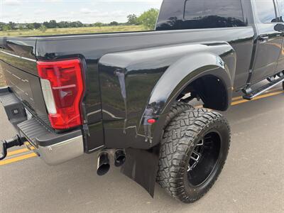 2017 Ford F-350 Lariat   - Photo 24 - Boerne, TX 78006