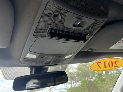 2017 Ford F-350 Lariat   - Photo 19 - Boerne, TX 78006