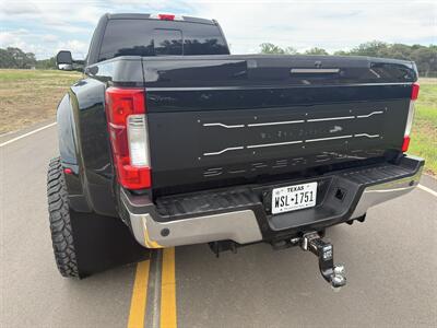 2017 Ford F-350 Lariat   - Photo 25 - Boerne, TX 78006