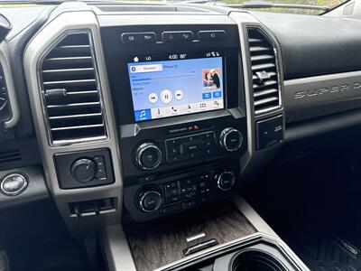 2017 Ford F-350 Lariat   - Photo 18 - Boerne, TX 78006