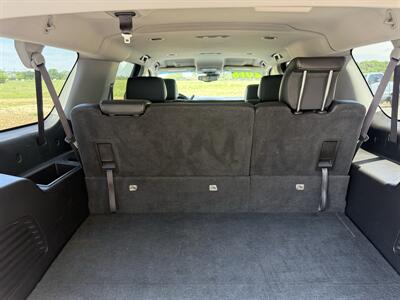 2016 Chevrolet Suburban LT   - Photo 15 - Boerne, TX 78006