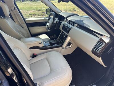 2019 Land Rover Range Rover 5.0L V8 Supercharged LWB - Photo 14 - Boerne, TX 78006