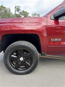 2017 Chevrolet Silverado 1500 LT LT2 - Photo 9 - Boerne, TX 78006