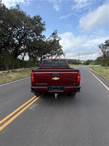 2017 Chevrolet Silverado 1500 LT LT2 - Photo 4 - Boerne, TX 78006