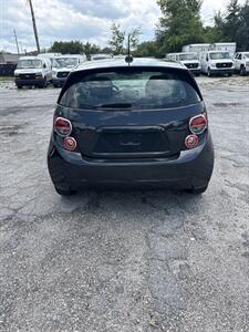2015 Chevrolet Sonic LT Auto   - Photo 5 - Jacksonville, FL 32206