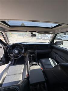 2007 Jeep Commander Sport   - Photo 8 - Jacksonville, FL 32206