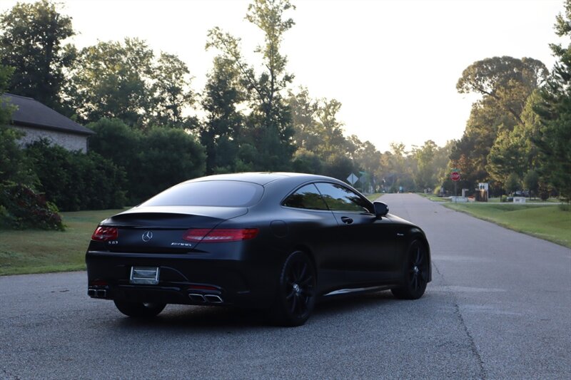 2016 Mercedes-Benz AMG S 63  