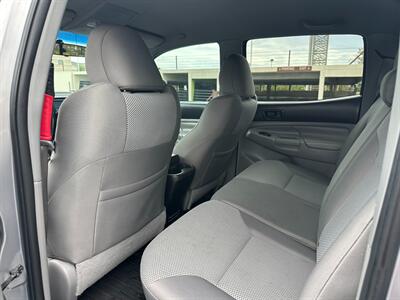 2015 Toyota Tacoma PreRunner V6   - Photo 23 - Tustin, CA 92780