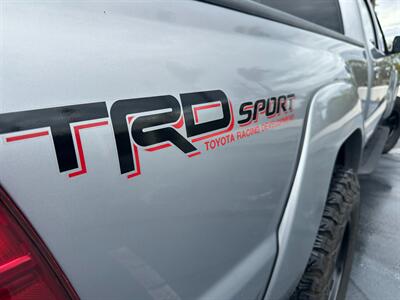 2015 Toyota Tacoma PreRunner V6   - Photo 8 - Tustin, CA 92780