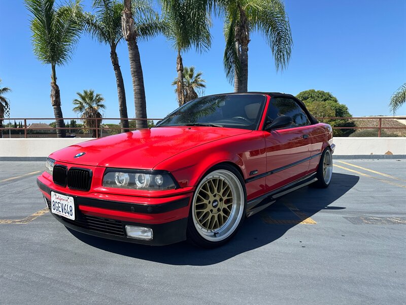 1995 BMW 3 Series 318i   - Photo 1 - Tustin, CA 92780