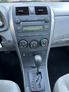 2009 Toyota Corolla LE - Photo 14 - Tustin, CA 92780