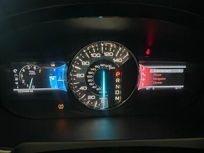 2011 Ford Edge SEL   - Photo 10 - Tustin, CA 92780