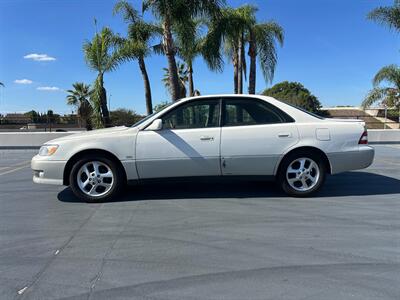 2001 Lexus ES 300 - Photo 5 - Tustin, CA 92780