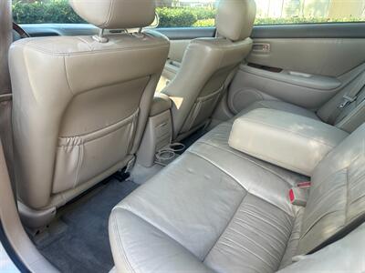 2001 Lexus ES 300 - Photo 12 - Tustin, CA 92780