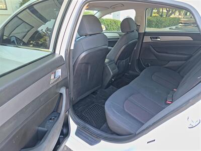 2018 Hyundai SONATA SEL   - Photo 11 - Thousand Oaks, CA 91360
