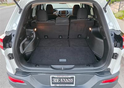2016 Jeep Cherokee Latitude - Photo 14 - Thousand Oaks, CA 91360
