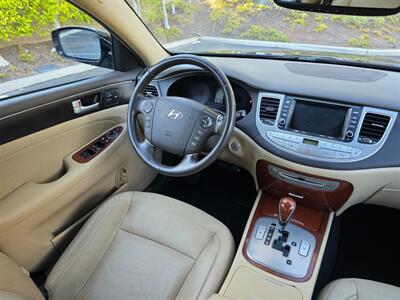 2013 Hyundai Genesis 3.8L - Photo 23 - Thousand Oaks, CA 91360