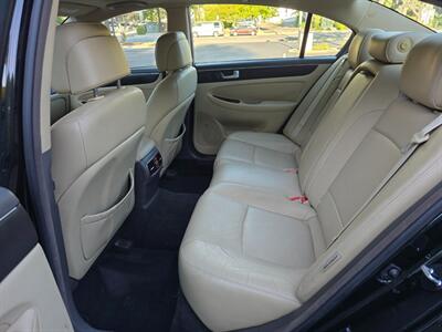 2013 Hyundai Genesis 3.8L - Photo 15 - Thousand Oaks, CA 91360