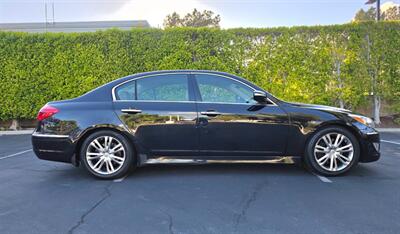 2013 Hyundai Genesis 3.8L - Photo 8 - Thousand Oaks, CA 91360