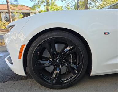 2023 Chevrolet Camaro LT1 - Photo 22 - Thousand Oaks, CA 91360