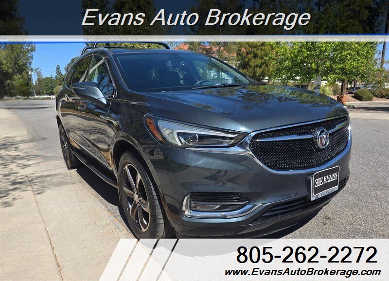 2019 Buick Enclave Essence  