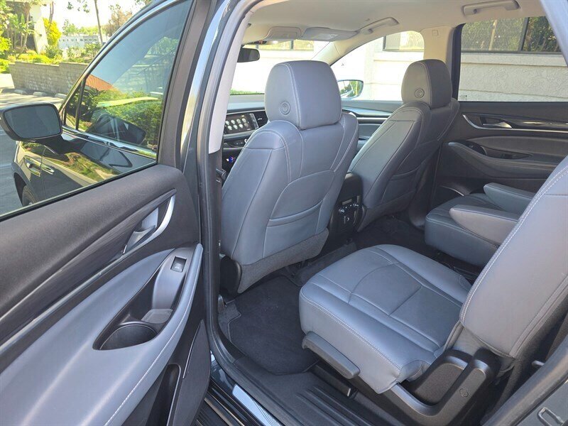 2019 Buick Enclave Essence - Photo 12 - Thousand Oaks, CA 91360