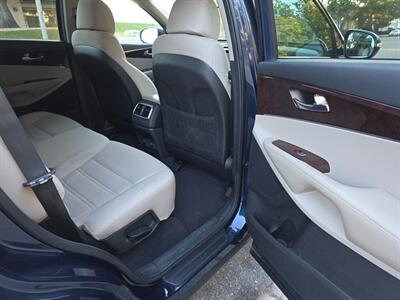 2017 Kia Sorento LX - Photo 15 - Thousand Oaks, CA 91360