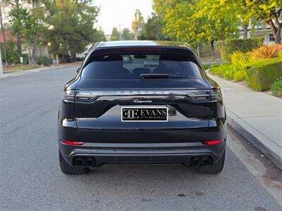2023 Porsche Cayenne Platinum   - Photo 6 - Thousand Oaks, CA 91360