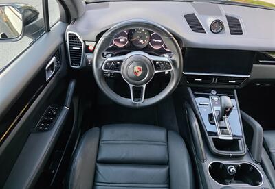 2023 Porsche Cayenne Platinum   - Photo 18 - Thousand Oaks, CA 91360