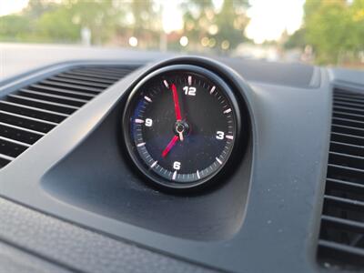 2023 Porsche Cayenne Platinum   - Photo 26 - Thousand Oaks, CA 91360