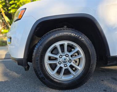2018 Jeep Grand Cherokee Laredo   - Photo 32 - Thousand Oaks, CA 91360
