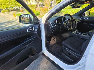2018 Jeep Grand Cherokee Laredo   - Photo 9 - Thousand Oaks, CA 91360