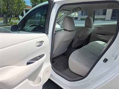 2013 Nissan LEAF S   - Photo 14 - Thousand Oaks, CA 91360