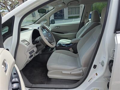 2013 Nissan LEAF S   - Photo 13 - Thousand Oaks, CA 91360