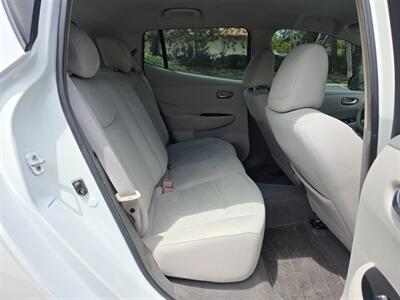 2013 Nissan LEAF S   - Photo 18 - Thousand Oaks, CA 91360
