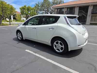2013 Nissan LEAF S   - Photo 6 - Thousand Oaks, CA 91360
