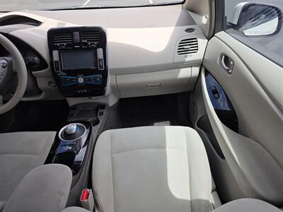 2013 Nissan LEAF S   - Photo 24 - Thousand Oaks, CA 91360