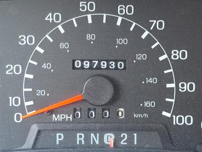 1999 Ford F-250 XLT   - Photo 25 - Thousand Oaks, CA 91360