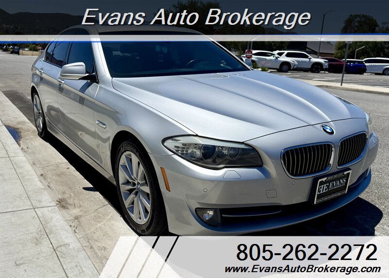 2012 BMW 5 Series 528i  