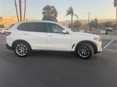 2021 BMW X5 sDrive40i   - Photo 4 - Corona, CA 92879