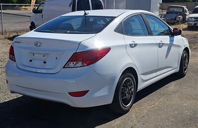 2017 Hyundai ACCENT L   - Photo 3 - Ukiah, CA 95482