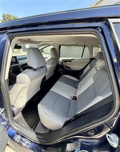 2019 Toyota RAV4 Limited   - Photo 17 - Costa Mesa, CA 92627